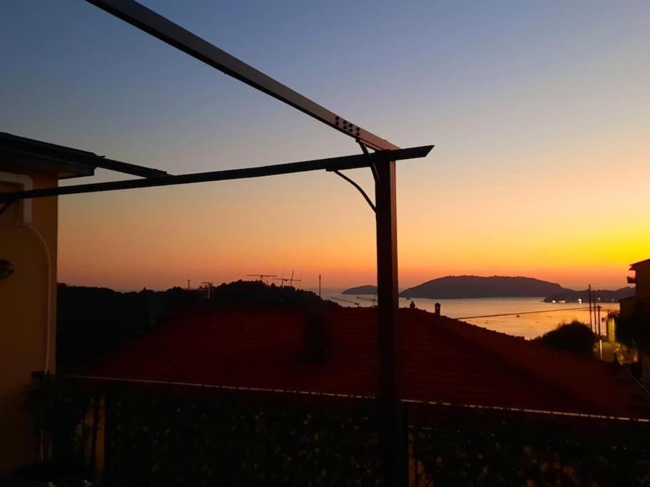 La Terrazza Sul Golfo Dei Poeti Con Vista Mare Daire Pitelli Dış mekan fotoğraf